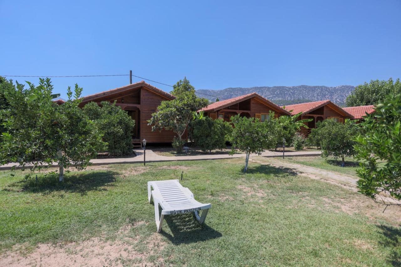 Ugur Pansiyon Bungalows Çıralı Luaran gambar