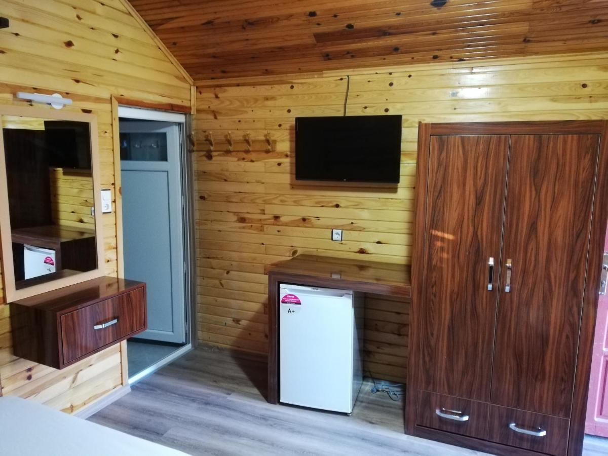 Ugur Pansiyon Bungalows Çıralı Luaran gambar