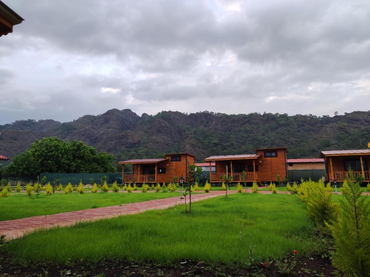 Ugur Pansiyon Bungalows Çıralı Luaran gambar