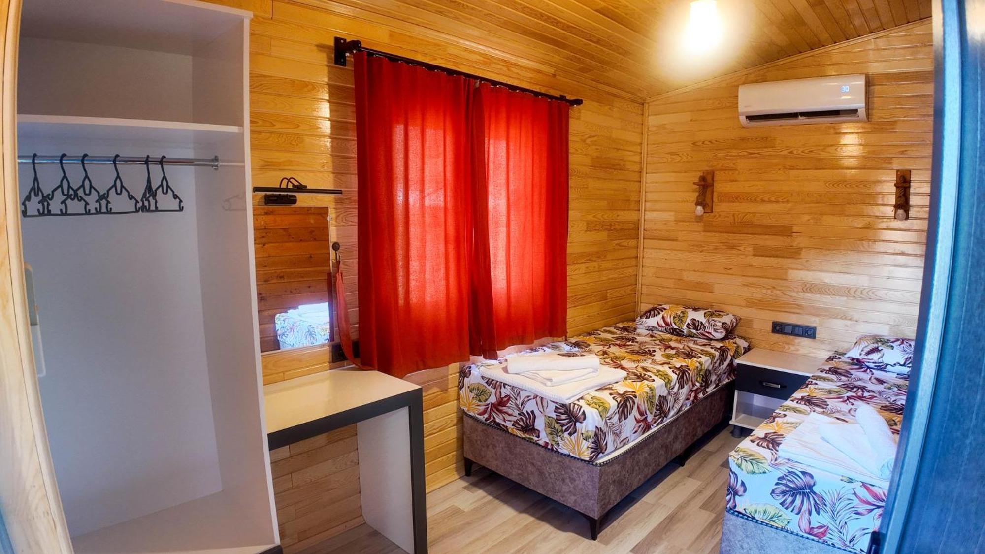 Ugur Pansiyon Bungalows Çıralı Luaran gambar