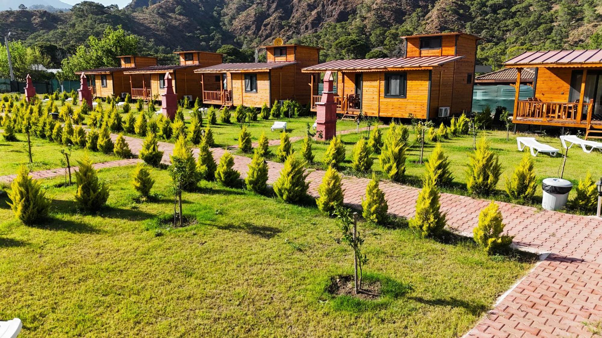Ugur Pansiyon Bungalows Çıralı Luaran gambar