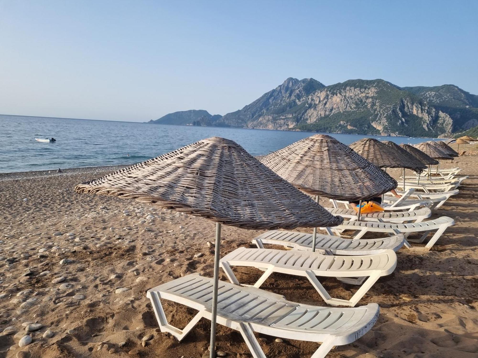 Ugur Pansiyon Bungalows Çıralı Luaran gambar