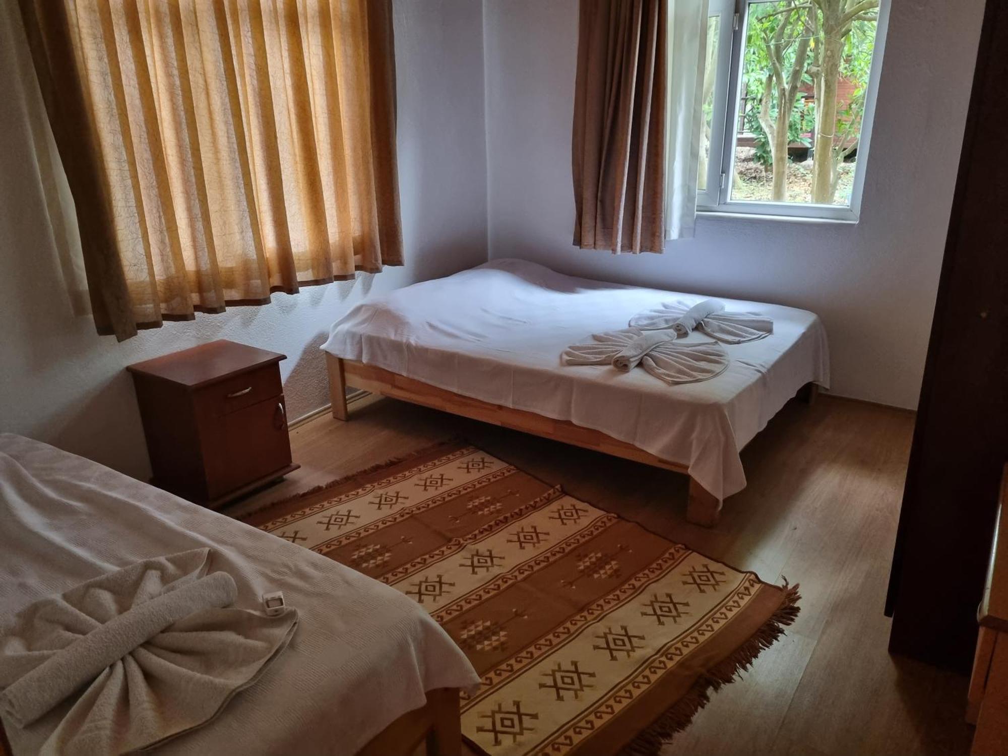 Ugur Pansiyon Bungalows Çıralı Luaran gambar