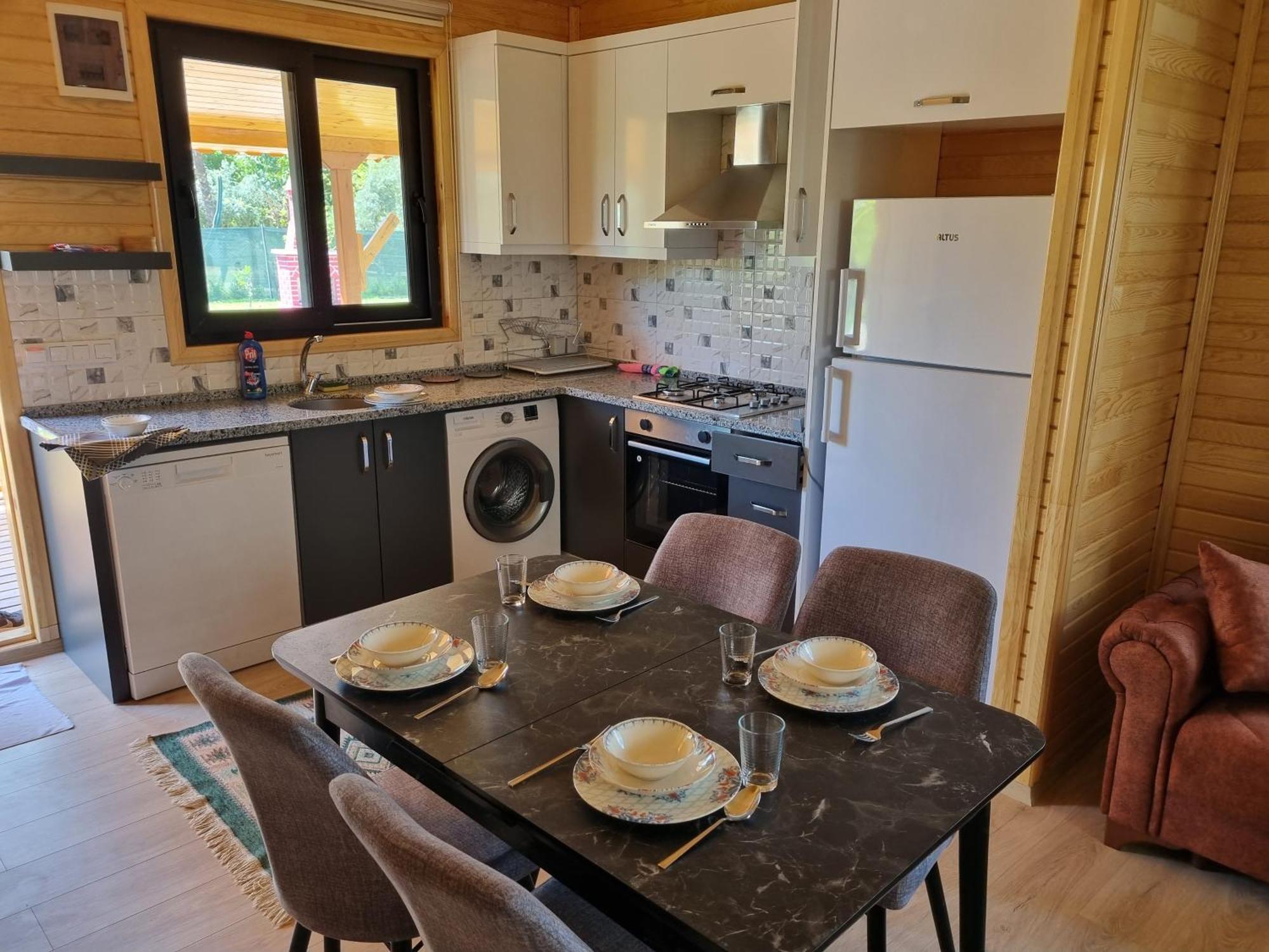 Ugur Pansiyon Bungalows Çıralı Luaran gambar