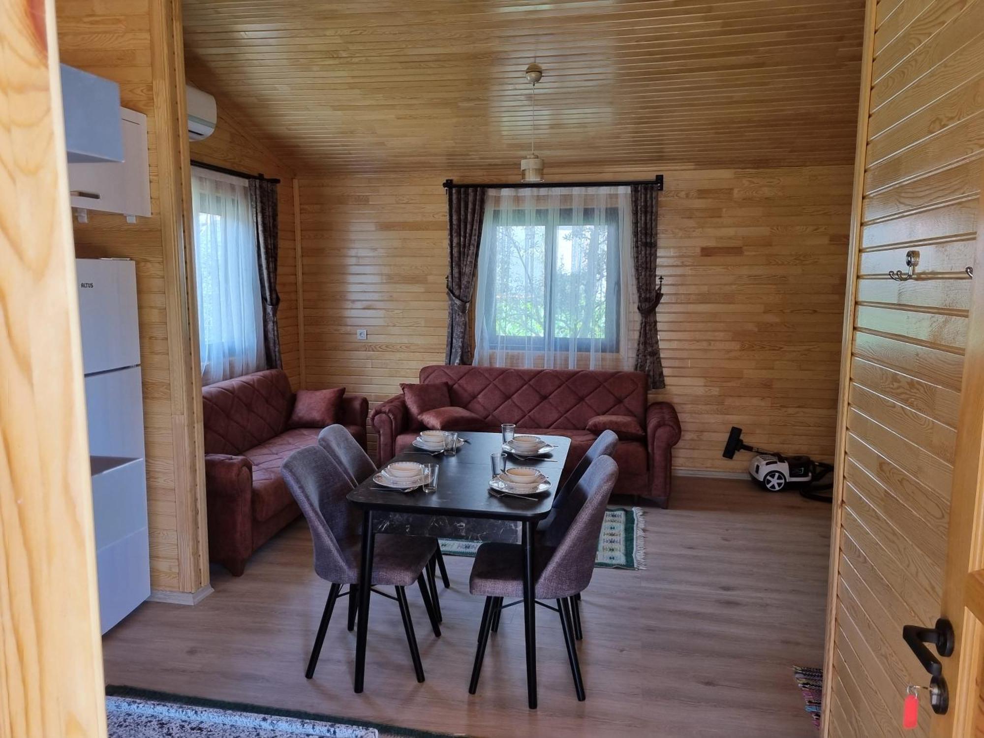 Ugur Pansiyon Bungalows Çıralı Luaran gambar