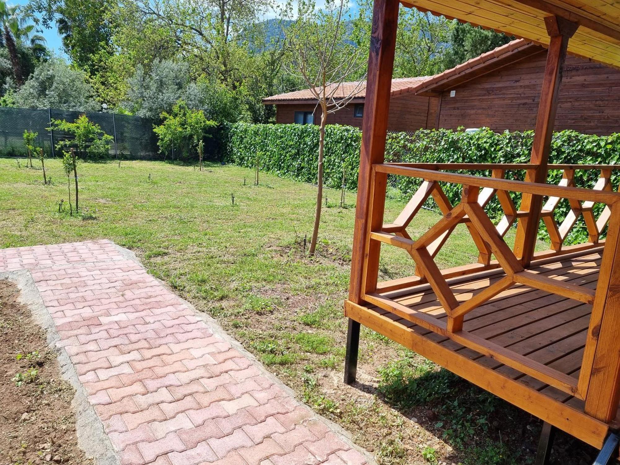 Ugur Pansiyon Bungalows Çıralı Luaran gambar