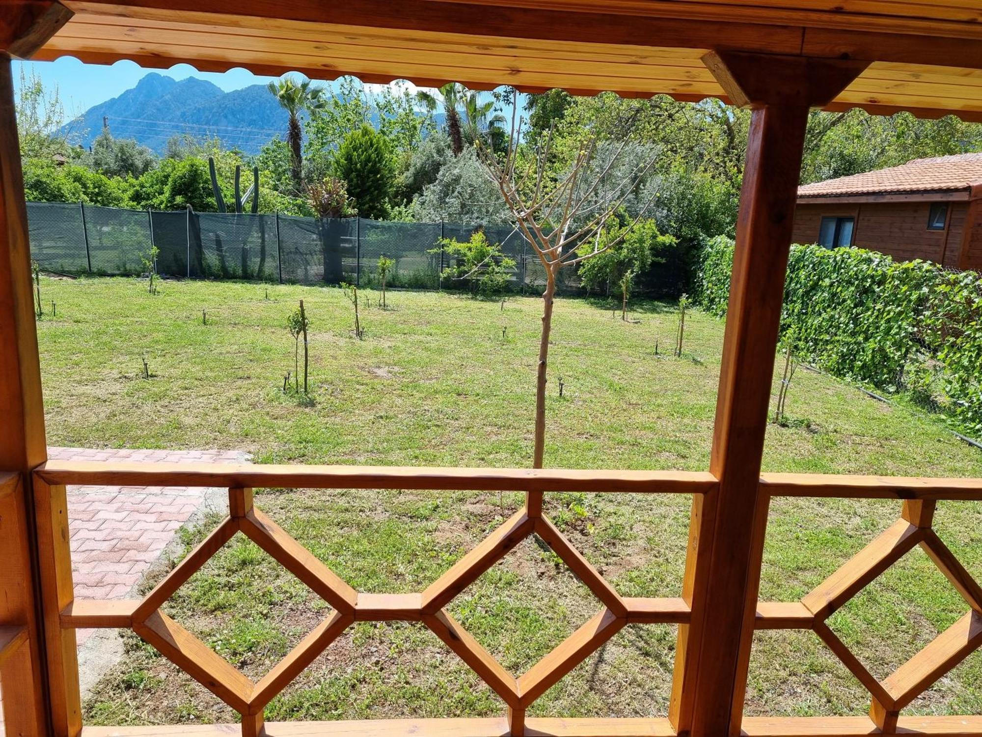 Ugur Pansiyon Bungalows Çıralı Luaran gambar